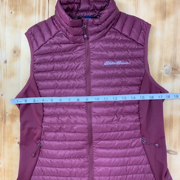 Eddie Bauer Microtherm 2.0 Down Vest in Dark Berry Sz S - Picture 8 of 9